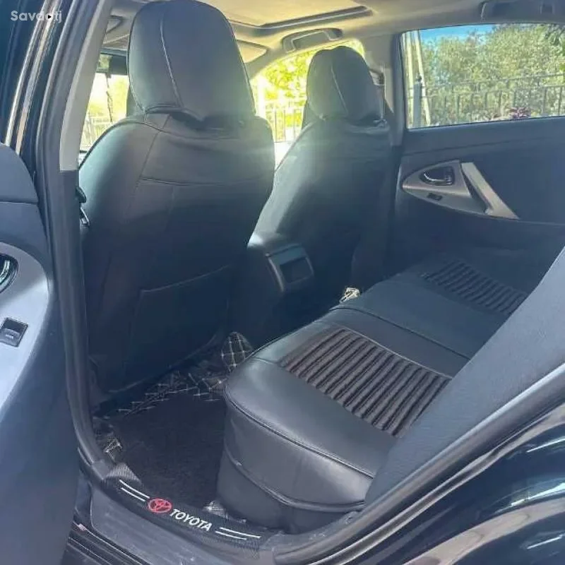 Toyota Camry 2010