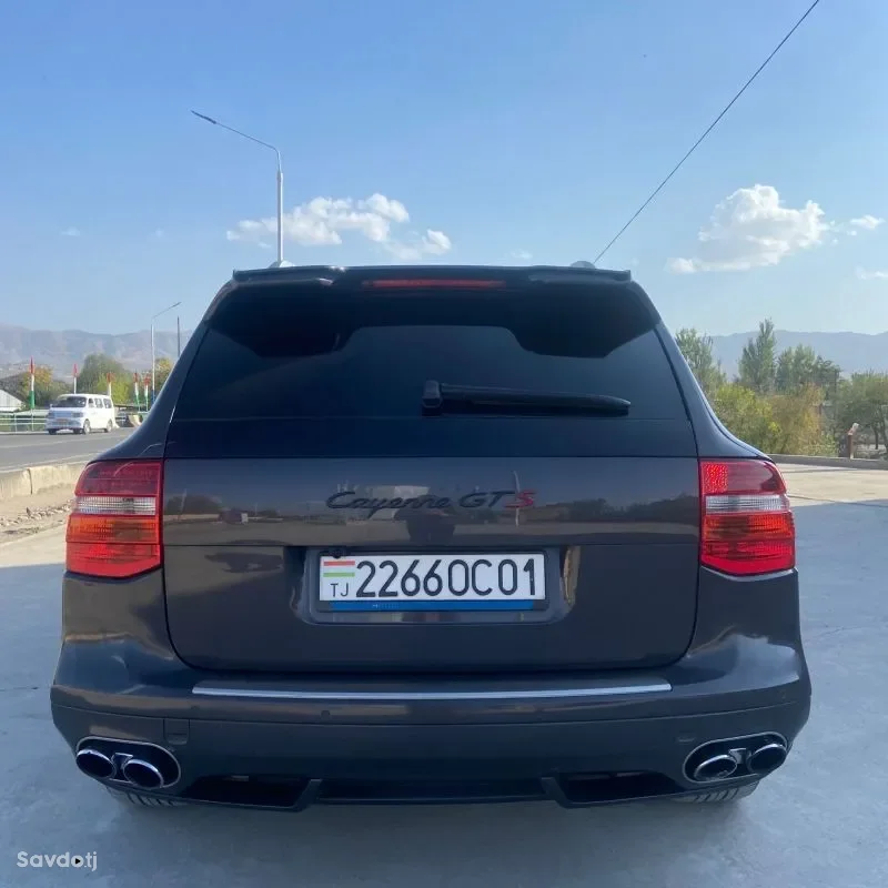 Porsche Cayenne 2010