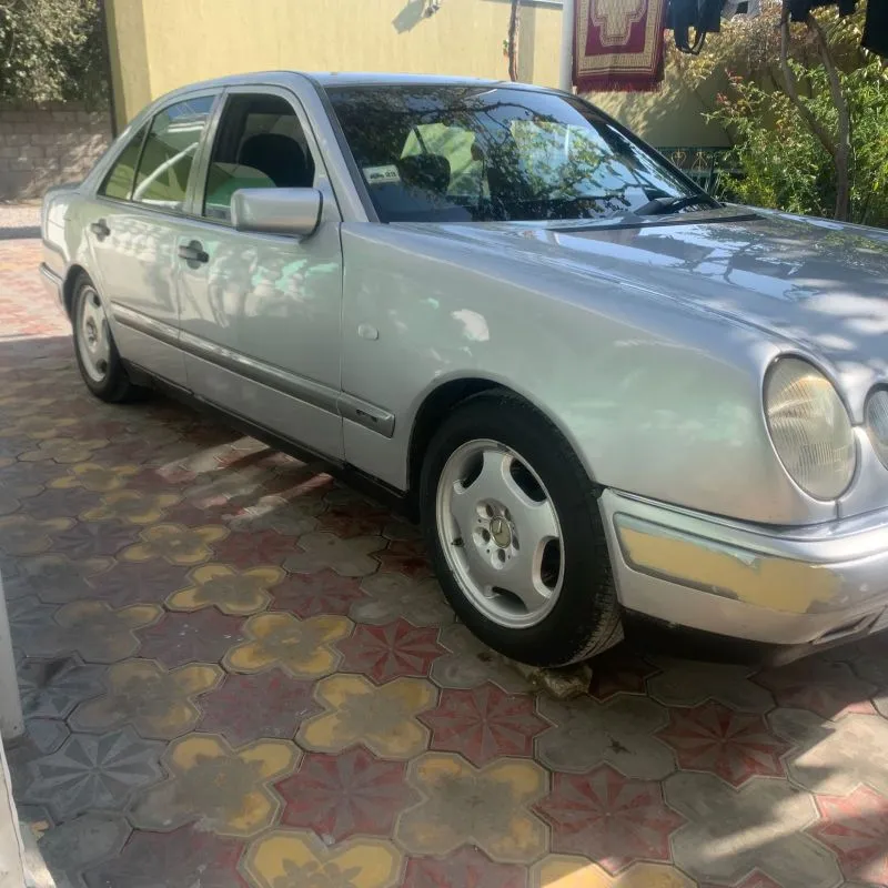 Mercedes-benz E class 1997