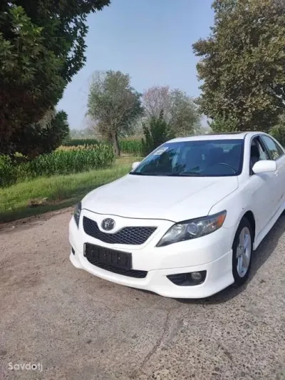 Toyota Camry 2011 — миниатюра 2