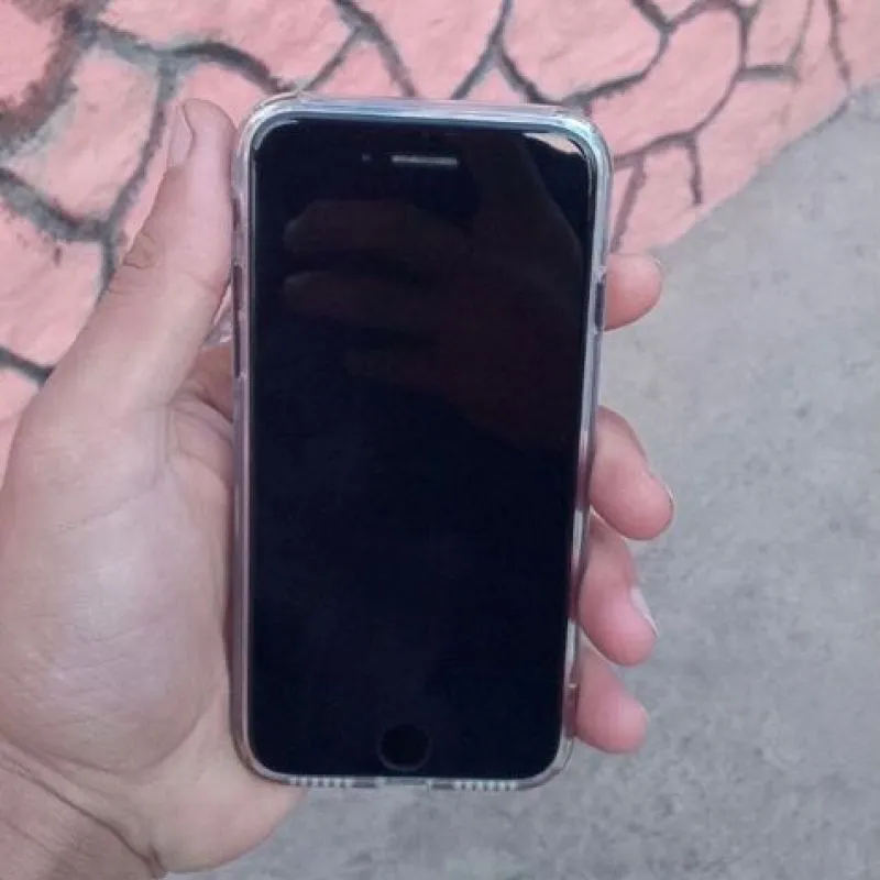 Apple iPhone 7 32 gb