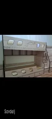 Двухъярусная кровать 