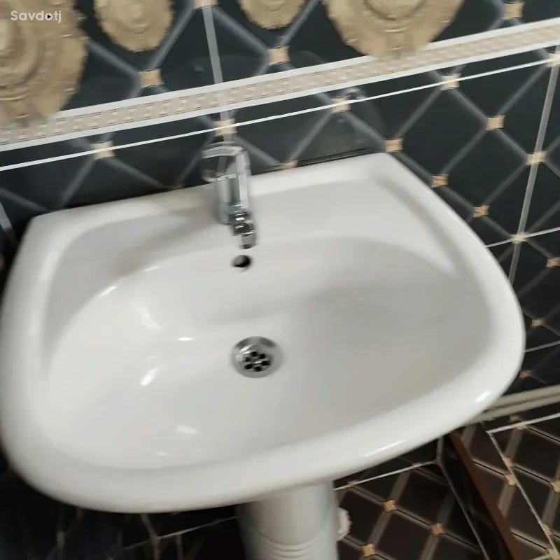 Устокалон