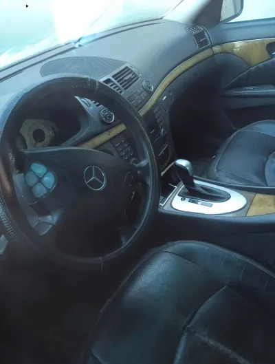 Mercedes-benz E class 2008 — миниатюра 3