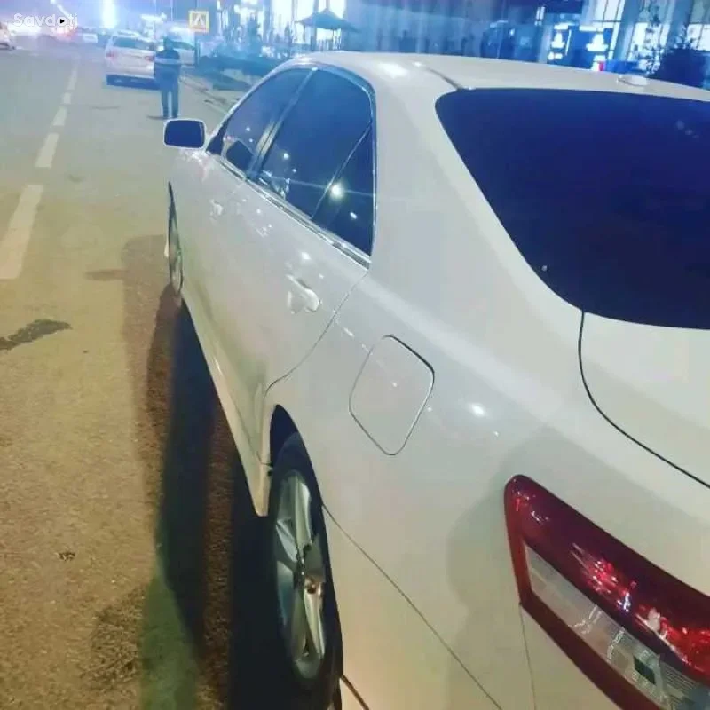 Toyota Camry 2011 — миниатюра 2