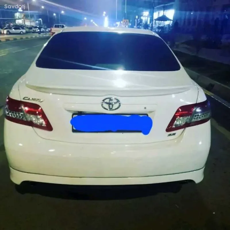 Toyota Camry 2011 — миниатюра 3