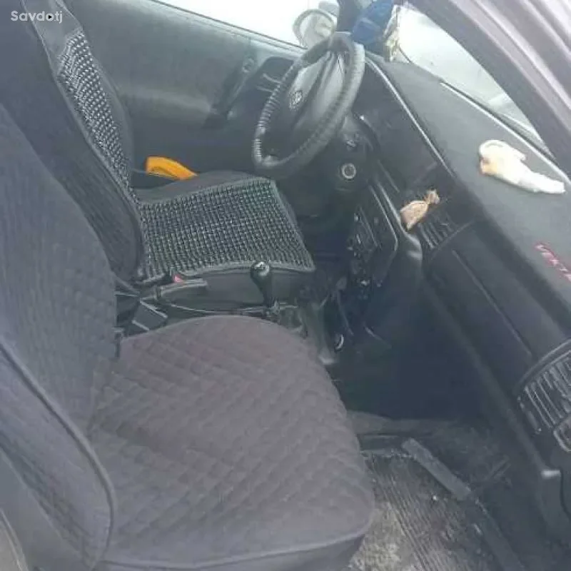 Opel Vectra b 1996
