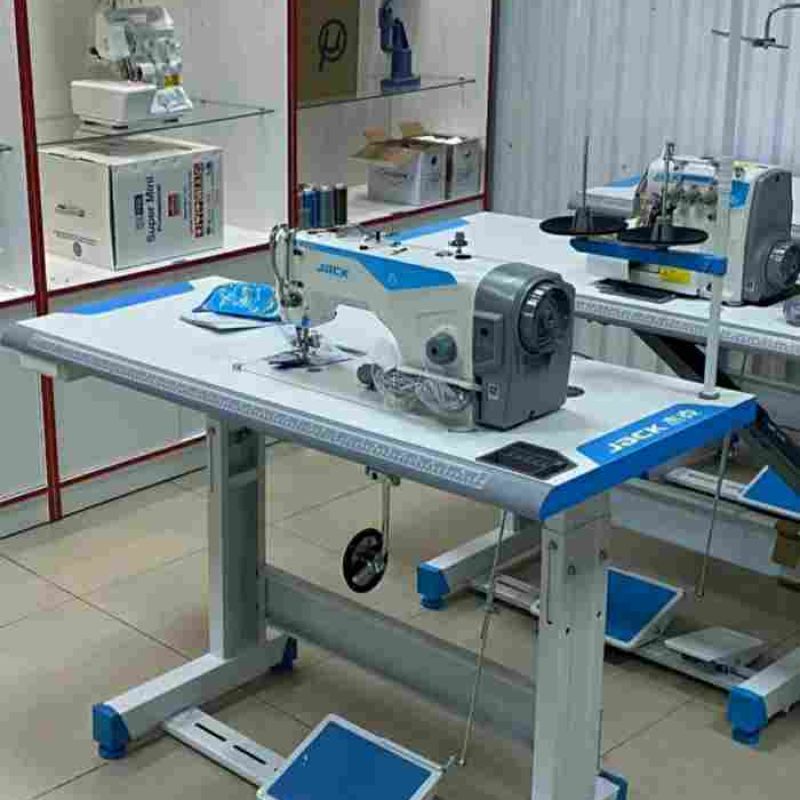 Швейная машина Jack F5