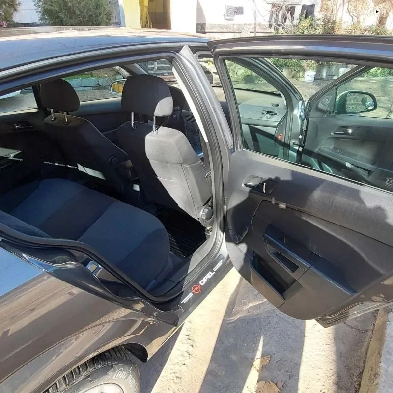 Opel Astra h 2010