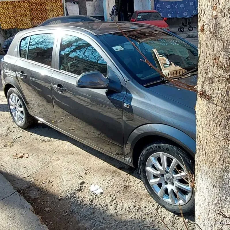 Opel Astra h 2010