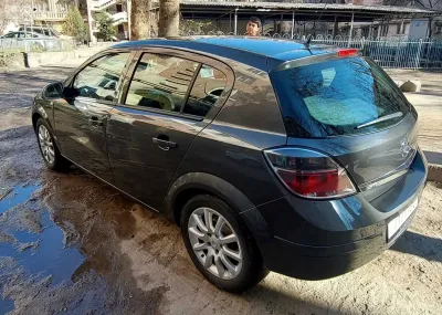 Opel Astra h 2010
