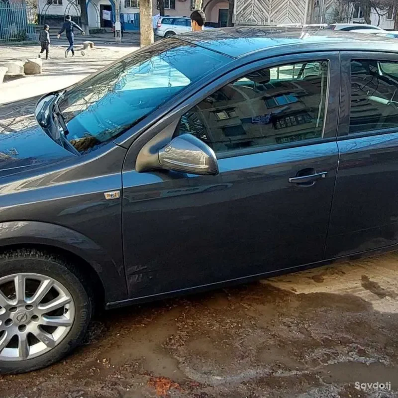 Opel Astra h 2010
