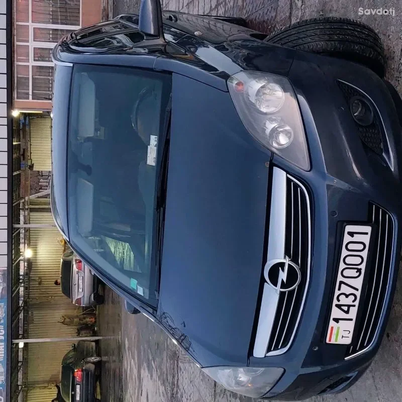 Opel Zafira 2008