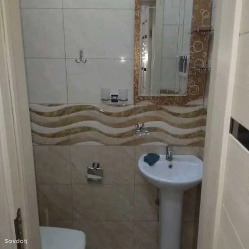 2-к квартира, 8 этаж, 74 м², Фирдавси