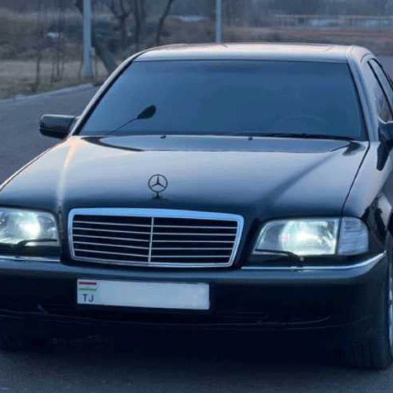 Лобовое стекло Mercedes Benz W202
