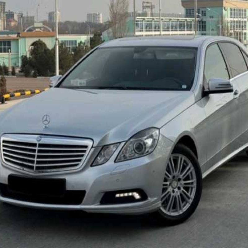 Лобовое стекло Mercedes Benz W212