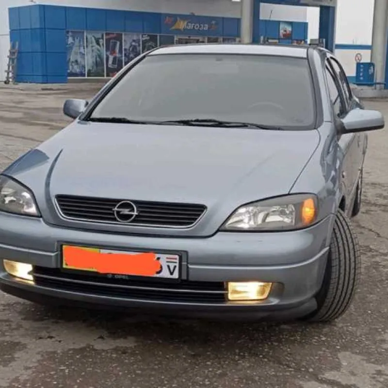 Лобовое стекло Opel Astra G