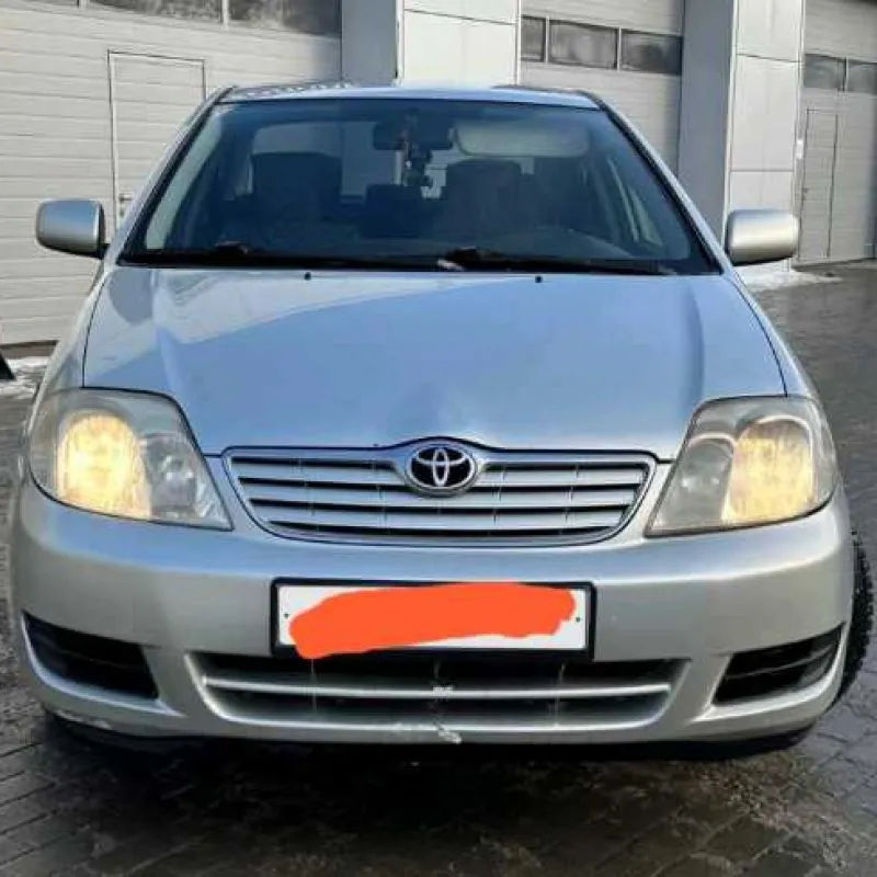 Лобовое стекло Toyota Corolla 1