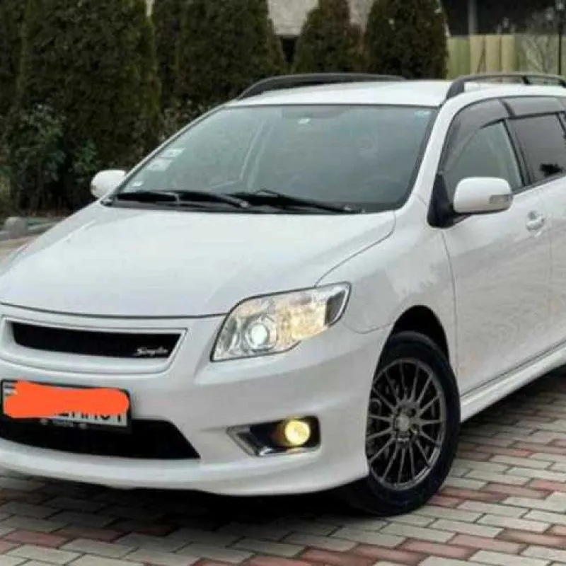 Лобовое стекло Toyota Fielder 2006-2012