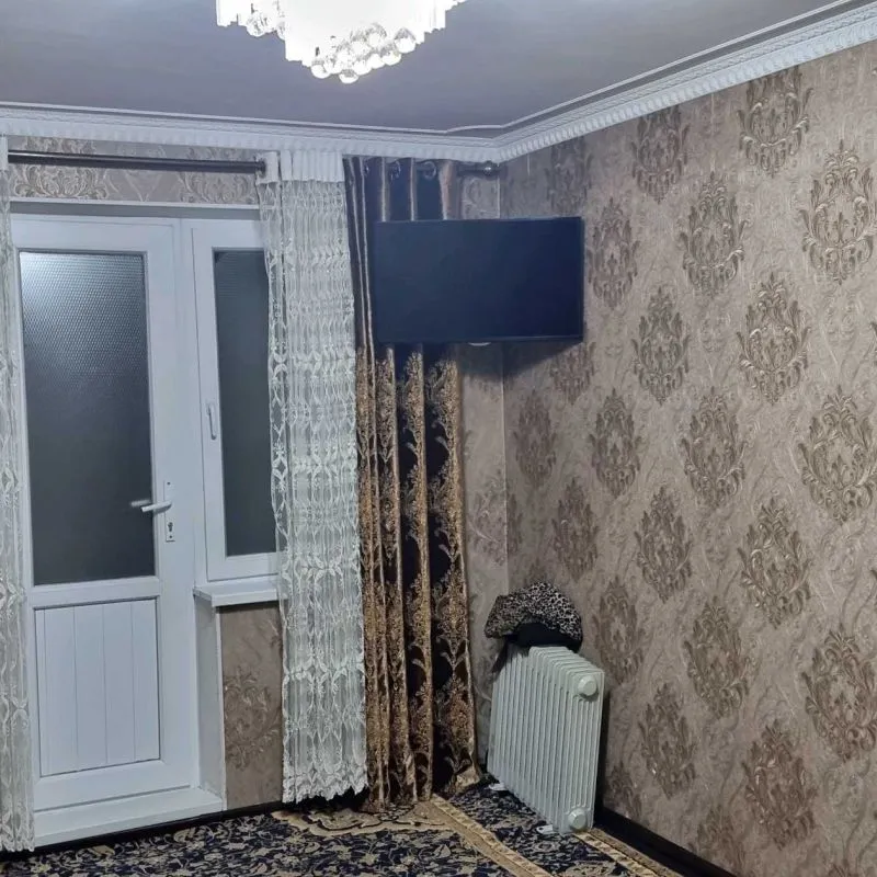 3-к квартира, 2 этаж, 62 м², 62 мкр