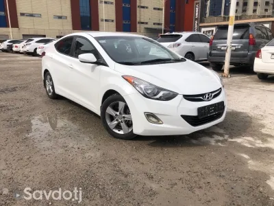 Hyundai Elantra 2013