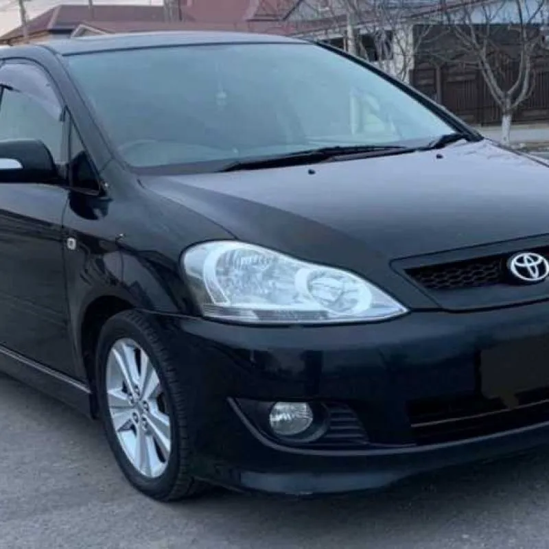 Лобовое стекло Toyota Picnic