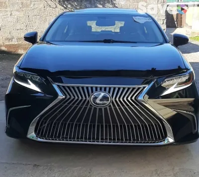 Lexus Es series 2014