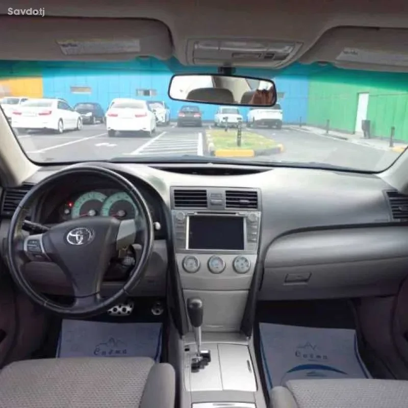 Toyota Camry 2011