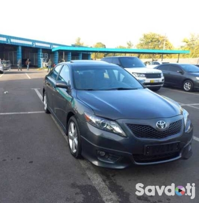 Toyota Camry 2011