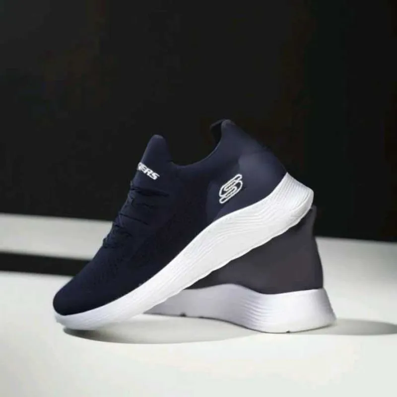 Кроссовки Skechers