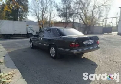 Mercedes-benz E class 1995 — миниатюра 6