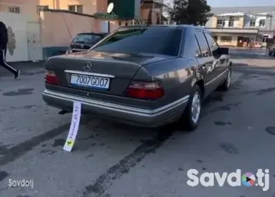 Mercedes-benz E class 1995 — миниатюра 9