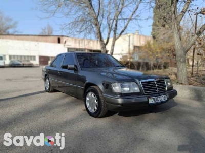 Mercedes-benz E class 1995