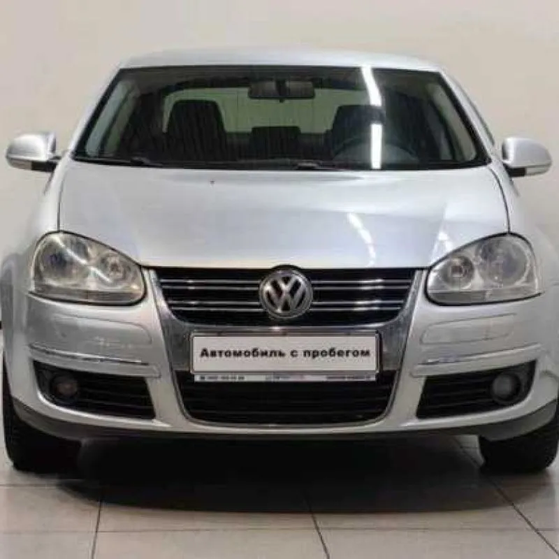Лобовое стекло Volkswagen Jatta 5 2005-2010