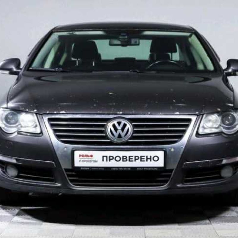 Лобовое стекло Volkswagen Passat B6 2005-2010