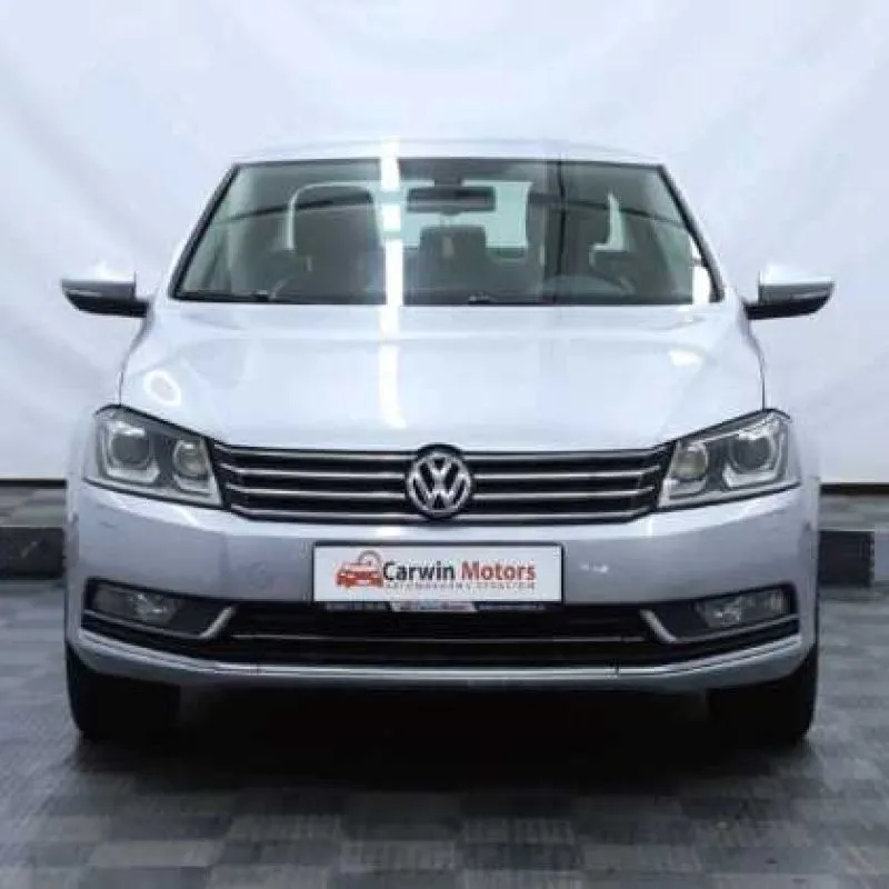 Лобовое стекло Volkswagen Passat B7 2010-2015