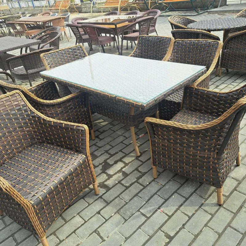 Стол стул плитион