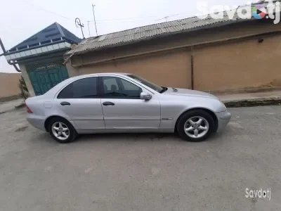 Mercedes-benz C class 2002 — миниатюра 5