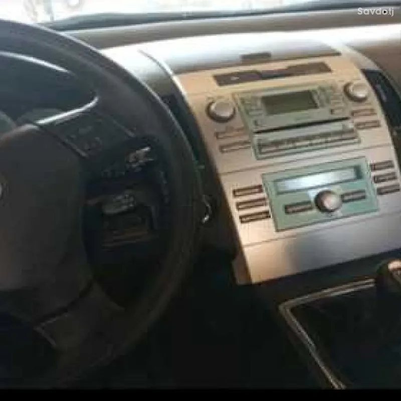 Toyota Corolla verso 2006