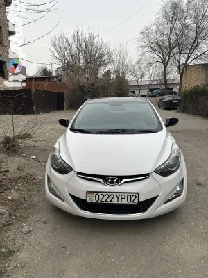 Hyundai Avante 2013