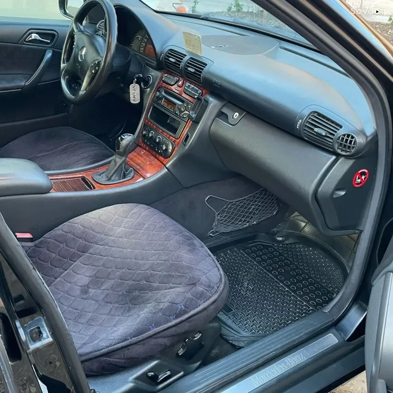 Mercedes-benz C class 2001 — миниатюра 2
