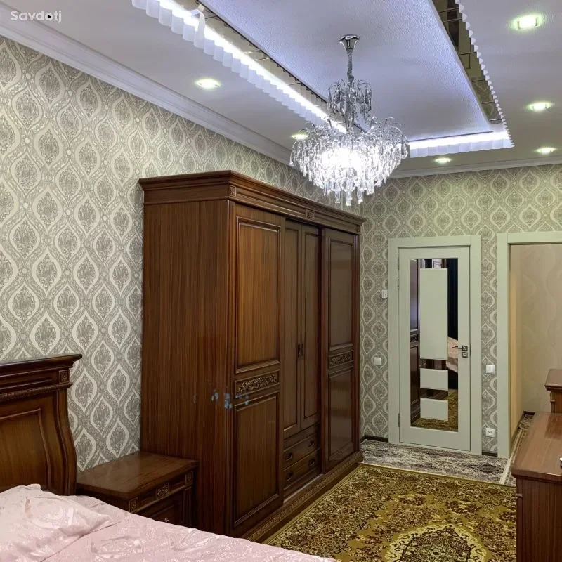 3-к квартира, 8 этаж, 110 м², 12 микрорайон