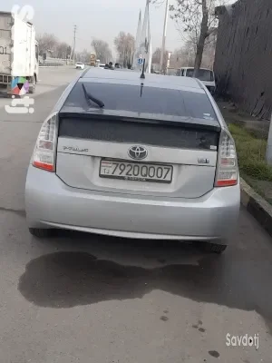 Toyota Prius 2011
