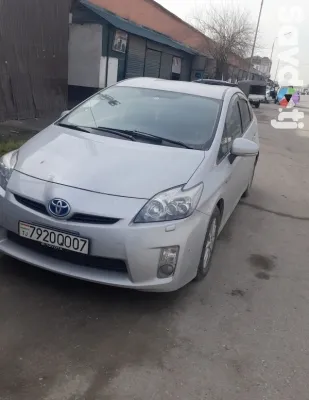 Toyota Prius 2011