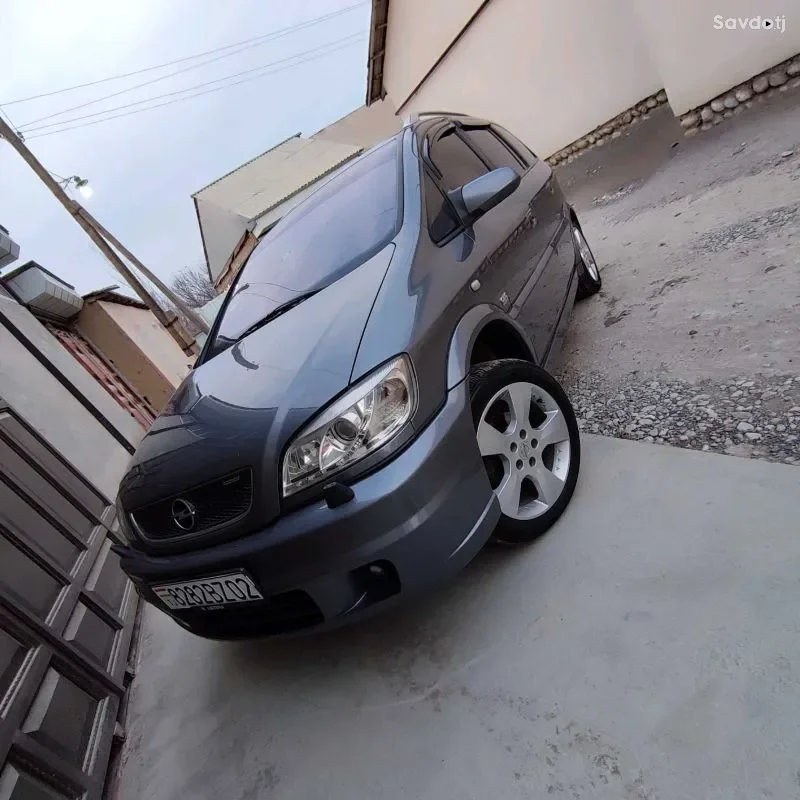 Opel Zafira 2003 — миниатюра 5