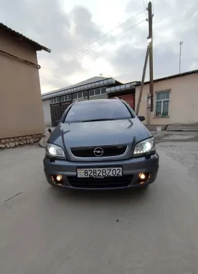 Opel Zafira 2003