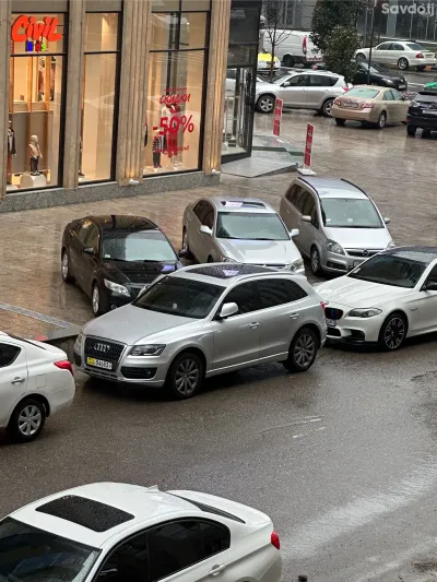 Audi Q5 2010 — миниатюра 12