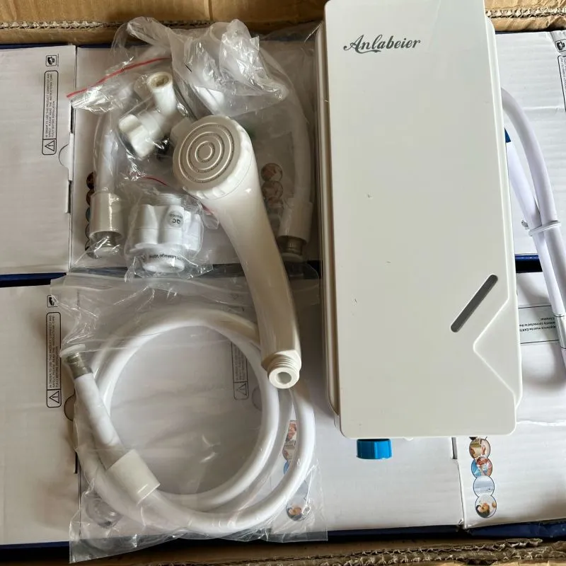 Водонагреватель INSTANT WATER HEATER