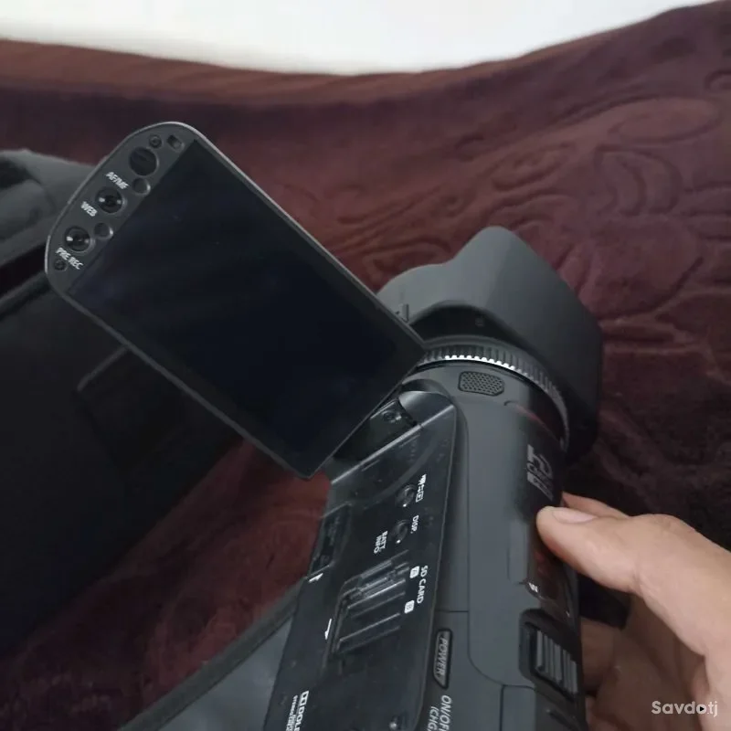 Видео камера canon g25