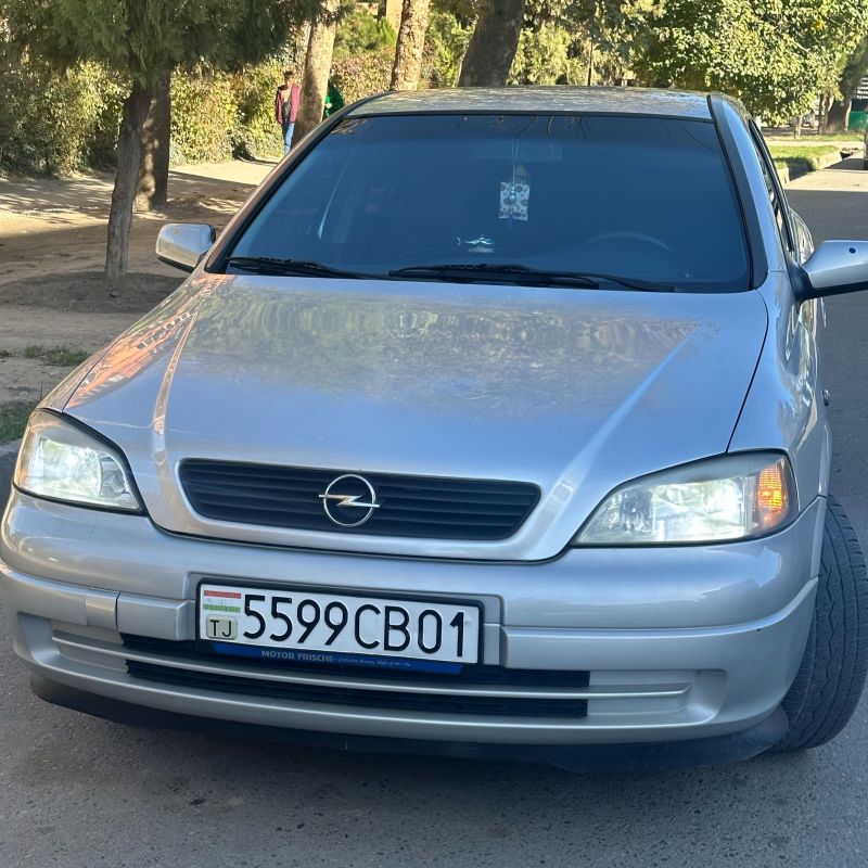 Opel Astra j 2006